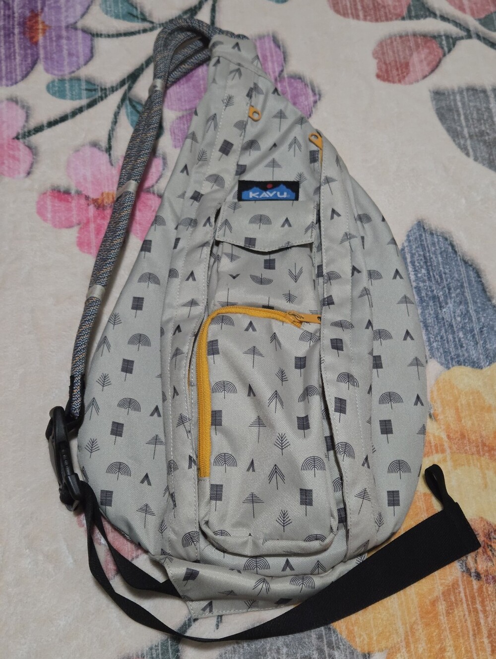 Kavu Rope Sling Bag